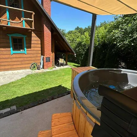 Holiday home Pod Jaworami Z Balia *